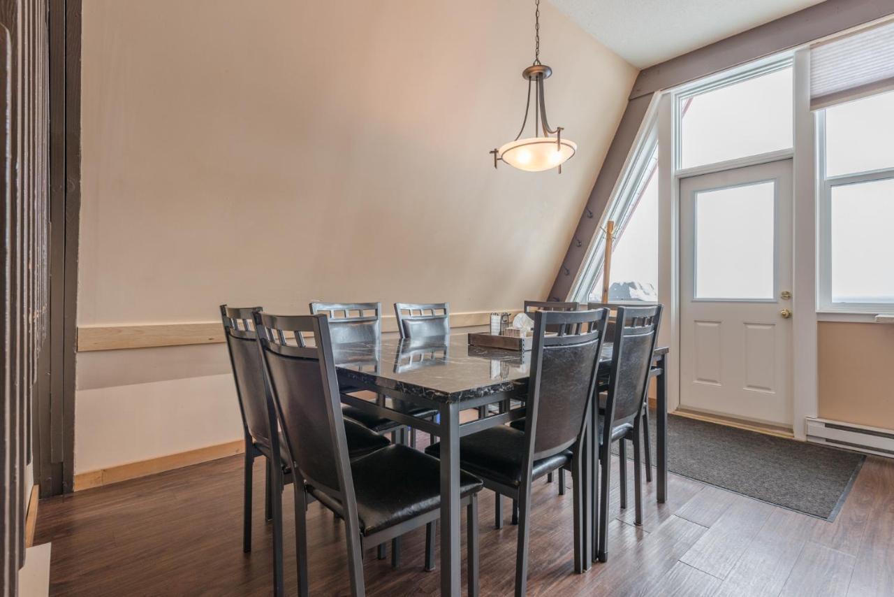 The Pinnacles Suites & Townhomes Силвър Стар Екстериор снимка
